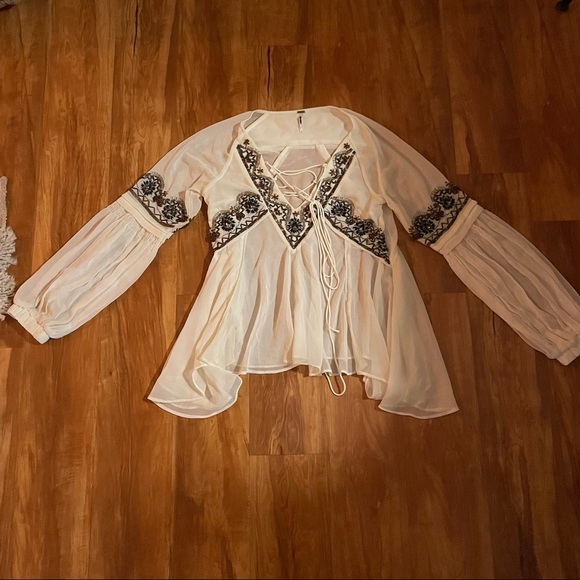 🚫 Sold on Mercari 🚫Free People Paths of Fancy Blouse - Picture 6 of 14